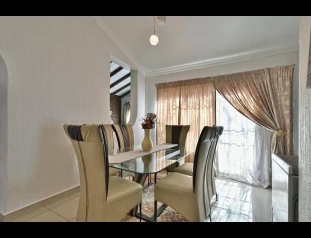 3 BEDROOM HOUSE FOR SALE IN MULBARTON